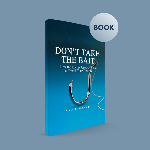 Run Your Race S8 - Don’t Take the Bait: How the Enemy Uses Offense to Derail Your Destiny - Book