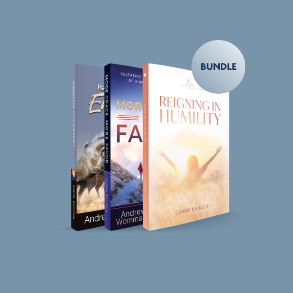 Charis Daily S11 - Walking in Favor - Bundle